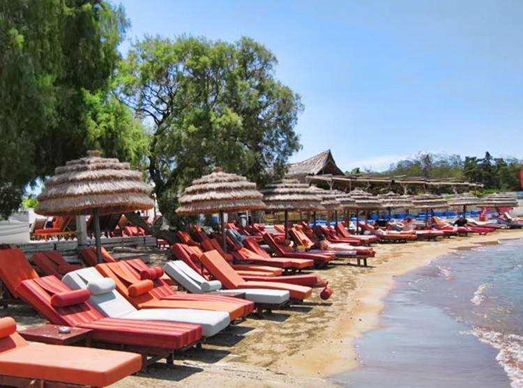 Athens Seaside Glyfada Suites Extérieur photo
